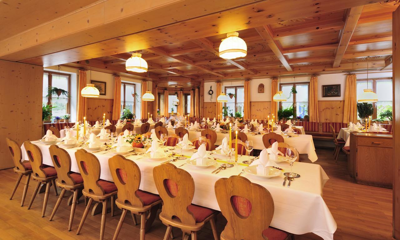 Landhotel Gruener Baum Westendorf  Екстериор снимка